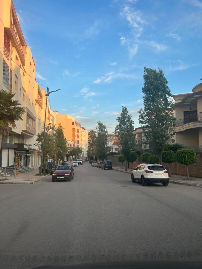 Appartement De Luxe Tangeri Esterno foto