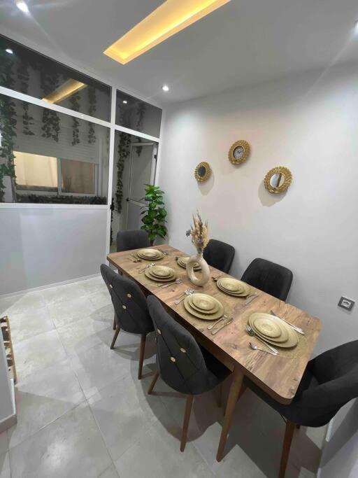 Appartement De Luxe Tangeri Esterno foto